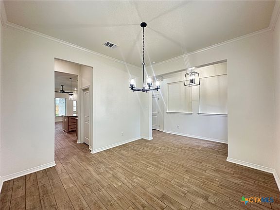 3rd image of 220 Desert Holly Dr