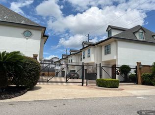 2820 Bering Dr, Houston, TX 77057
