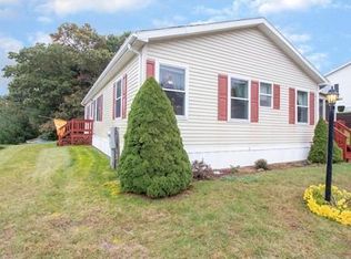 6 Headlands Dr, Plymouth, MA 02360