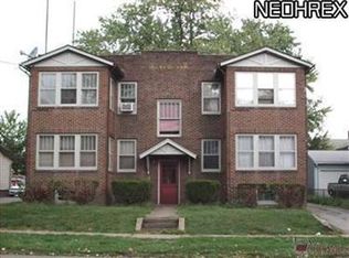 108 Maple St, Niles, OH 44446