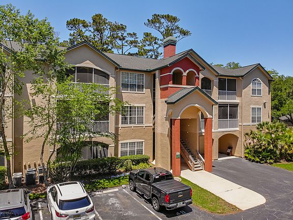 2nd image of 211 Colima Ct Unit 1118