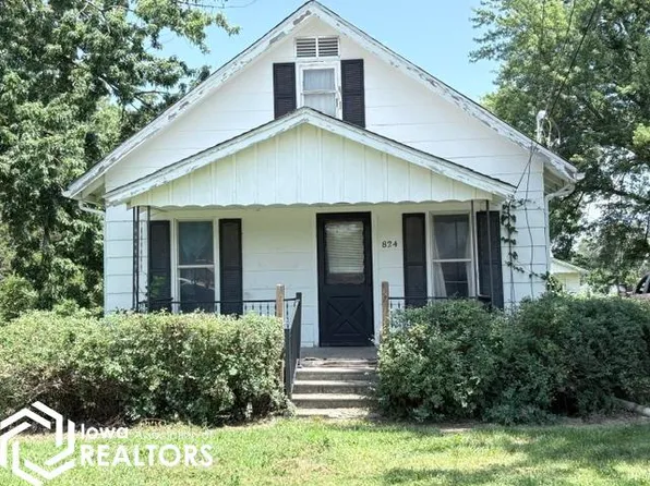 824 S Adella St, Ottumwa, IA 52501
