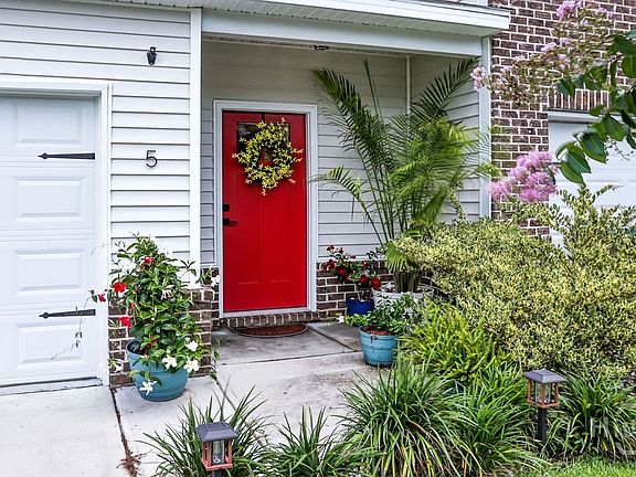 2nd image of 5 Mossy Oak Cove