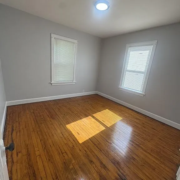 1421 Carolina Ave — Photo 7