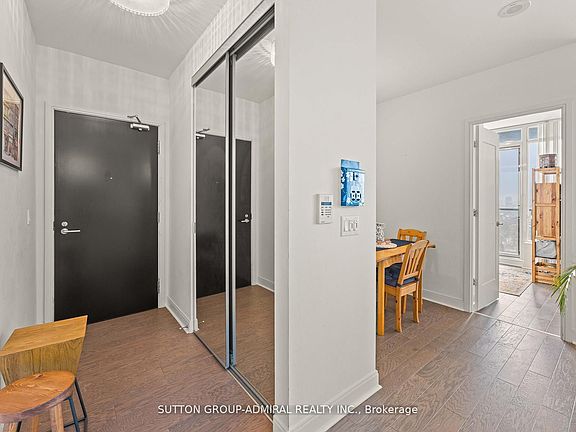 2nd image of 825 Church St #2106