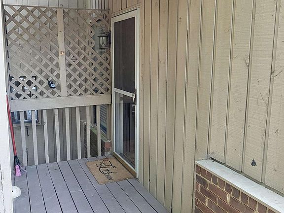 2nd image of 1102 Pine Tree Dr #1102
