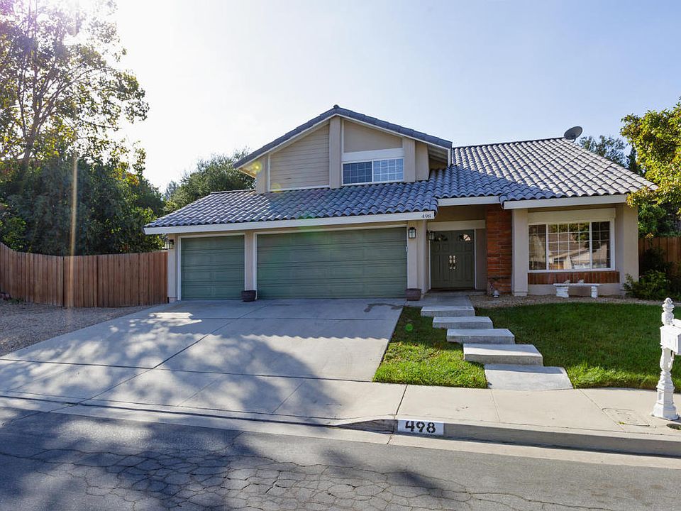 1st image of 498 Moondance St