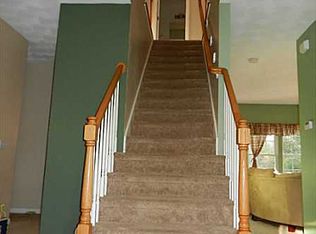 24 Audubon Ln, Hope, RI 02831