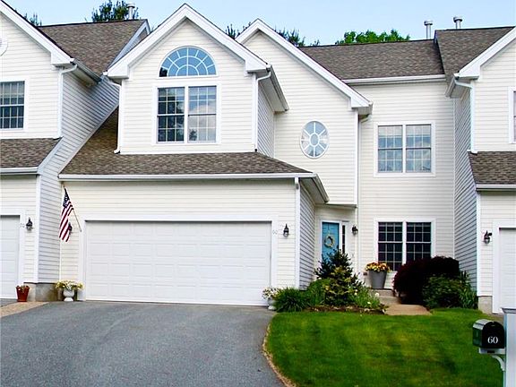 2nd image of 60 Deep Meadow Ln
