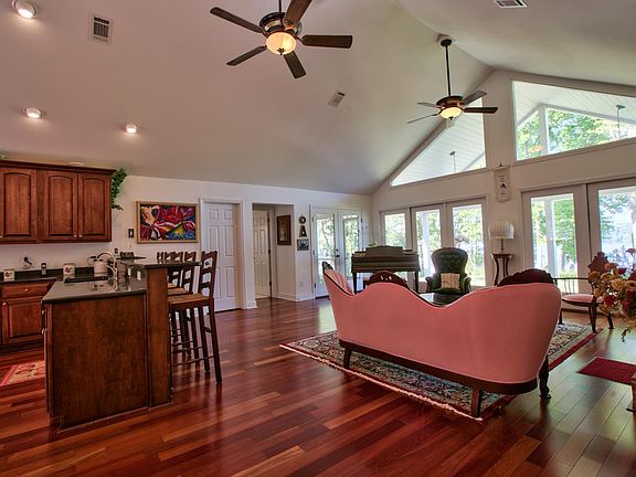 5th image of 19306 Talquin Dr