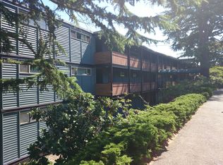 3200 W Commodore Way APT 102, Seattle, WA 98199