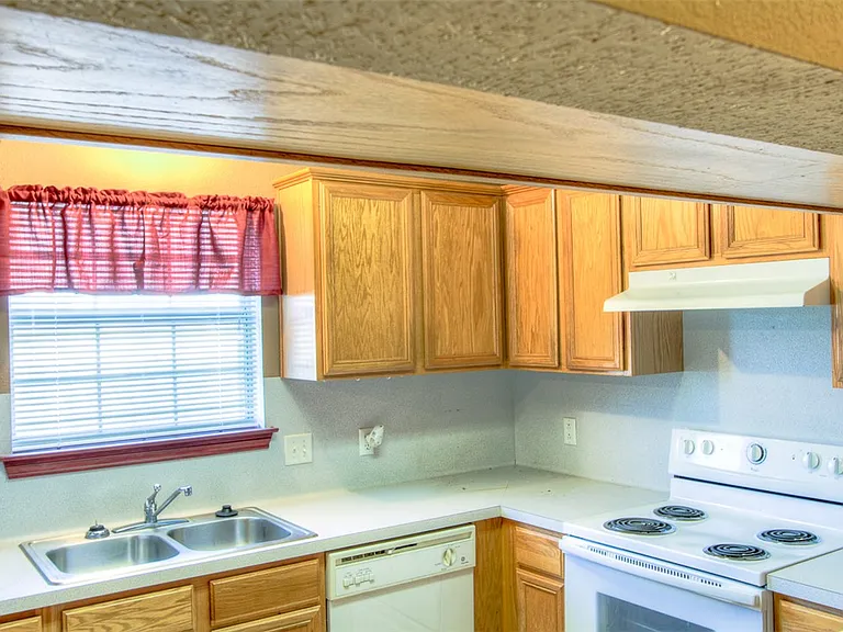 2325 Antelope Ln — Photo 6