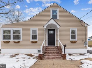 242 Delsea Dr, Westville, NJ 08093