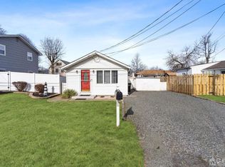 254 Raritan Blvd, Keyport, NJ 07735