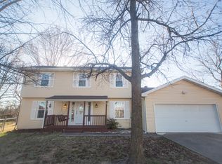 3633 N Olive Ct, Springfield, MO 65803