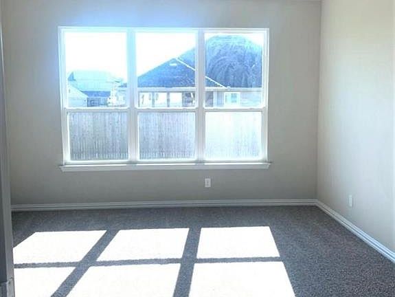 3rd image of 906 Gambel Dr #906
