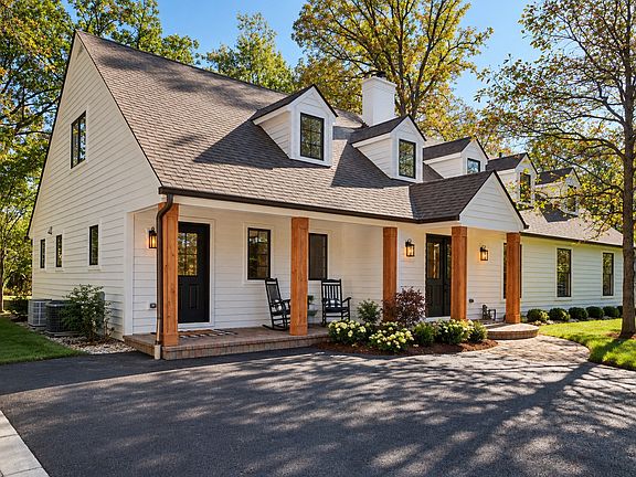 3rd image of 885 Portwine Rd