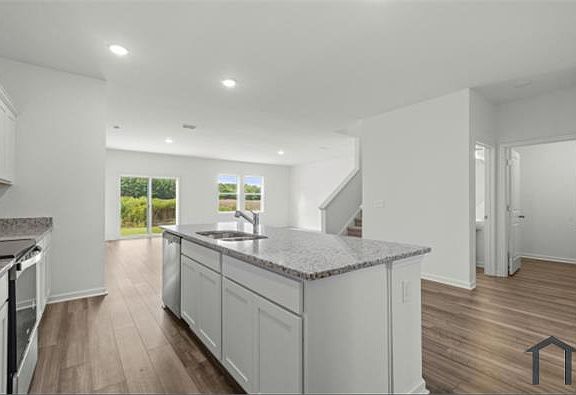 5th image of 1270 Herring Dr