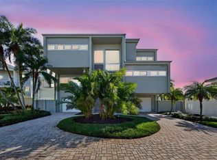 5840 Balao Way S, Saint Pete Beach, FL 33706