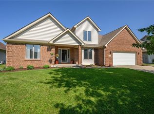 3406 Downing Pl, Columbus, IN 47203