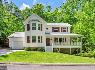329 Red Cloud Rd, Lusby, MD 20657