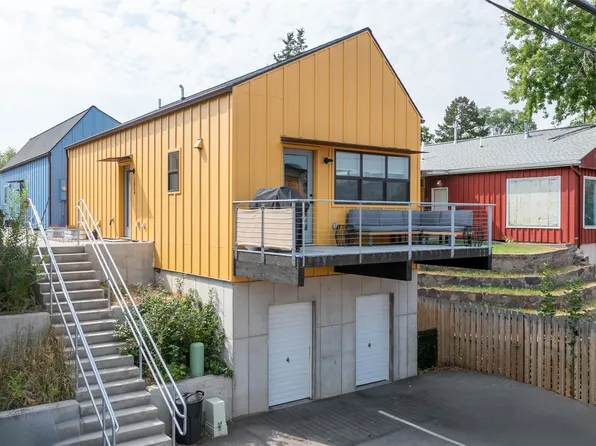 1854 S 4th St W, Missoula, MT 59801