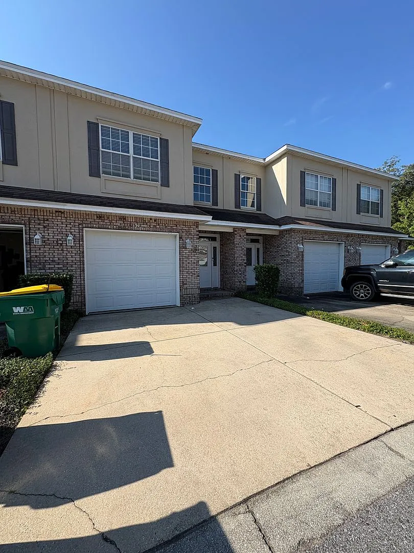 131 Big Oaks Lane Niceville, Florida 32578 — Photo 1