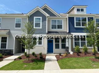 130 Channel Drop Dr, Clayton, NC 27520