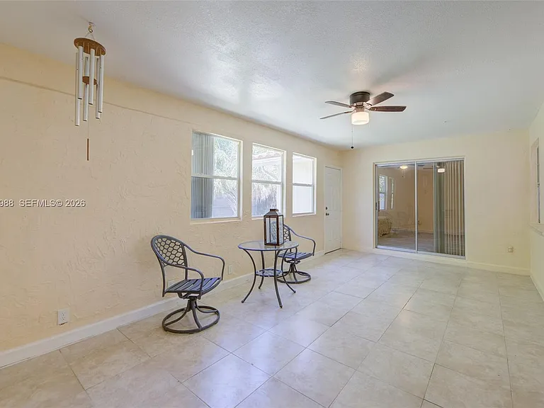 9039 NW 21st Ct — Photo 19