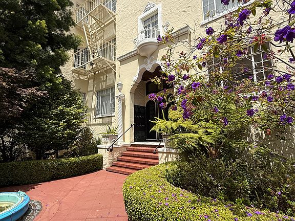 2nd image of 3835 Scott St APT 205