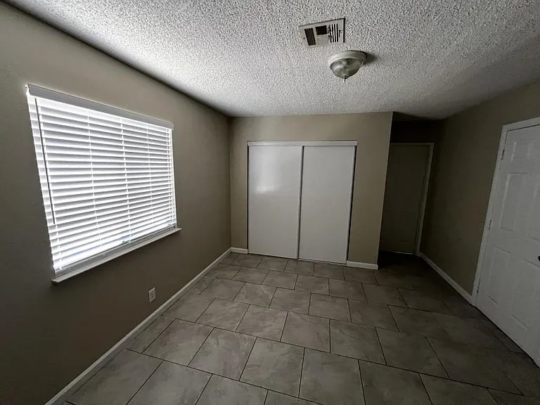 6941 Appleton Dr — Photo 23