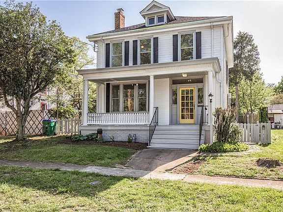 2nd image of 704 W 24th St