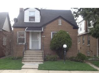 26 N Conway Ct, Harvey, IL 60426