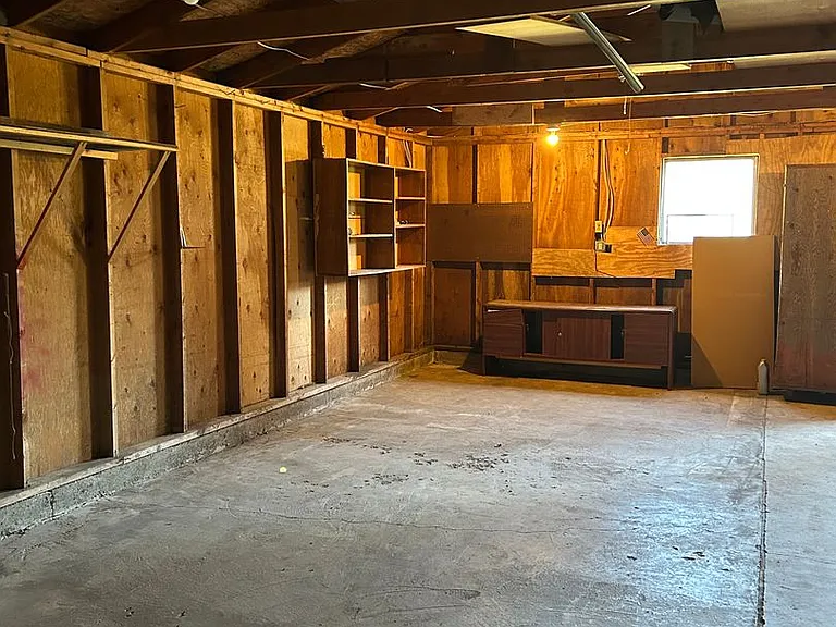 3310 Keokuk St — Photo 18
