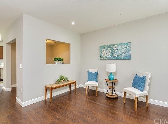 2nd image of 668 N Atlantic Blvd Unit B