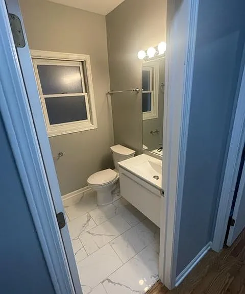 1461 W Walton St #1 — Photo 10