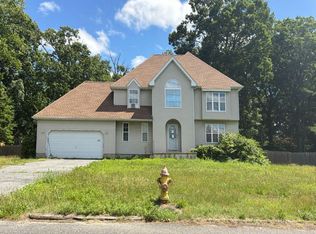 480 Deptford Ave, Westville, NJ 08093