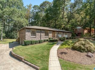 2325 Rockview Ln, Birmingham, AL 35226
