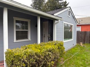 147 Earle St, Santa Rosa, CA 95407