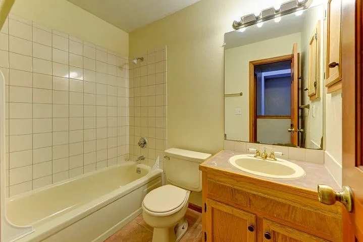 3082 Edison Ct — Photo 7