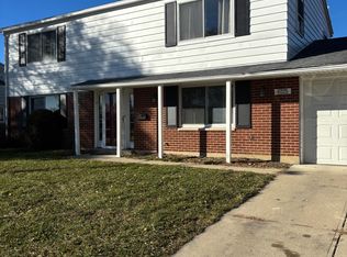 6225 Longford Rd, Huber Heights, OH 45424