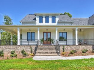 7768 Lynwood Ln, Sherrills Ford, NC 28673