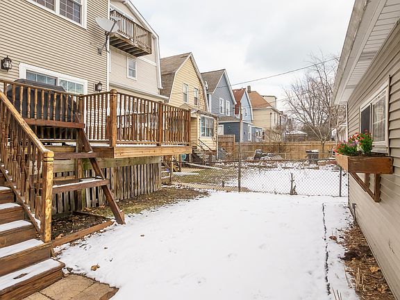 4th image of 1453 W Highland Ave