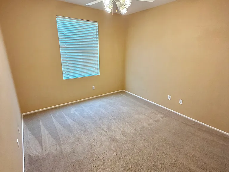 5552 Las Brisas Ter — Photo 10