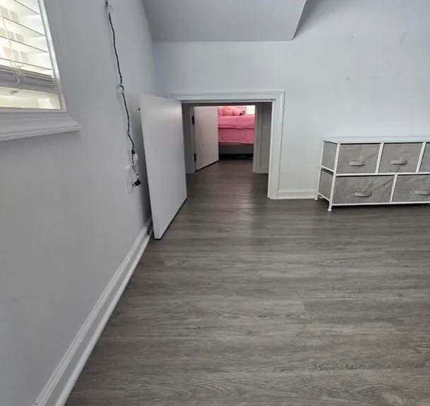 7513 Saffron Ct — Photo 8