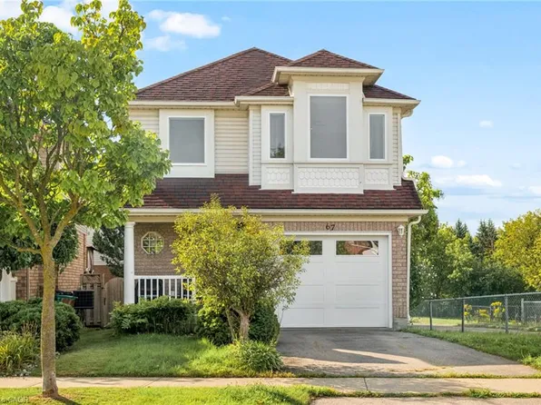 67 Apple Tree Dr, Kitchener, ON N2A 4C9