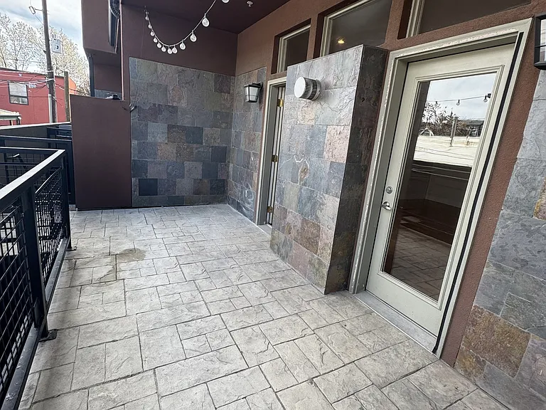 3040 Zuni St #D-1 — Photo 32