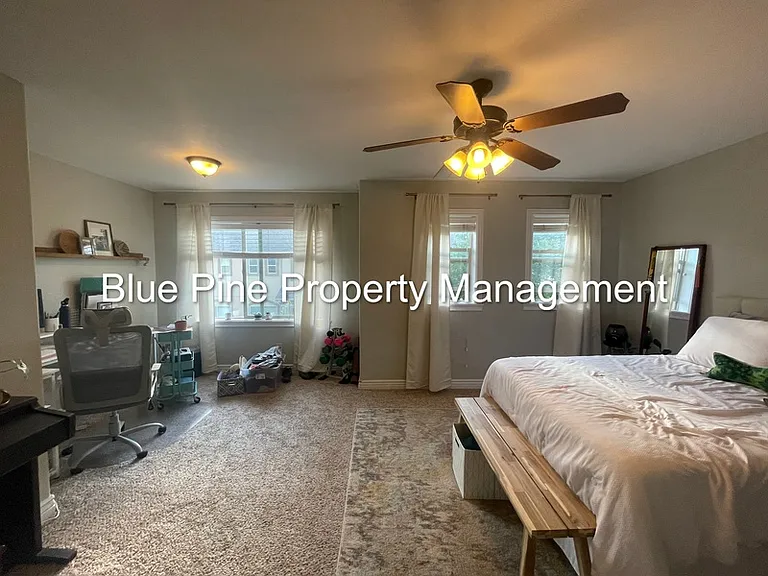 565 Pioneer Rd #106 — Photo 9
