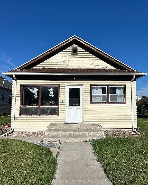 1st image of 1017 P St