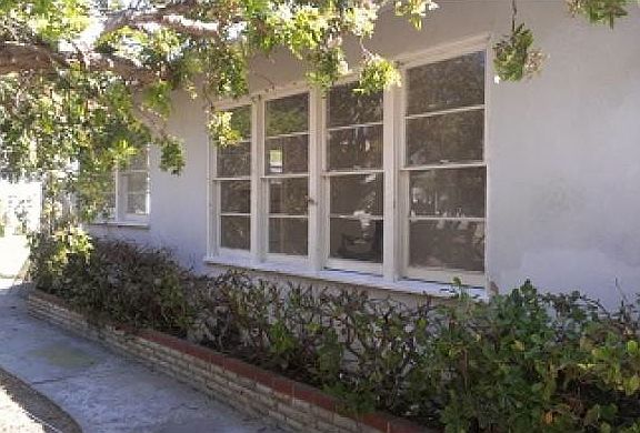 2nd image of 228 17th St